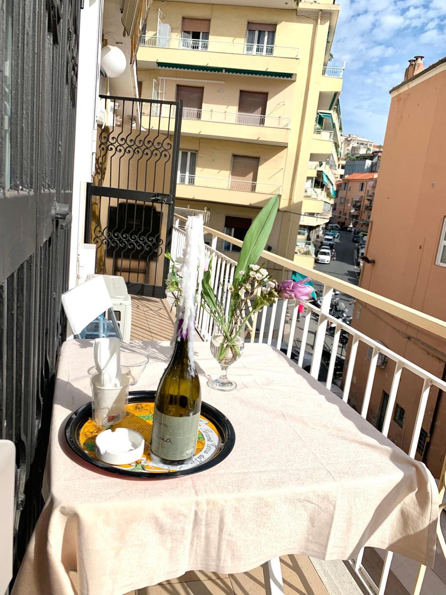 Casa Girasole Sanremo Centro Apartamento Exterior foto