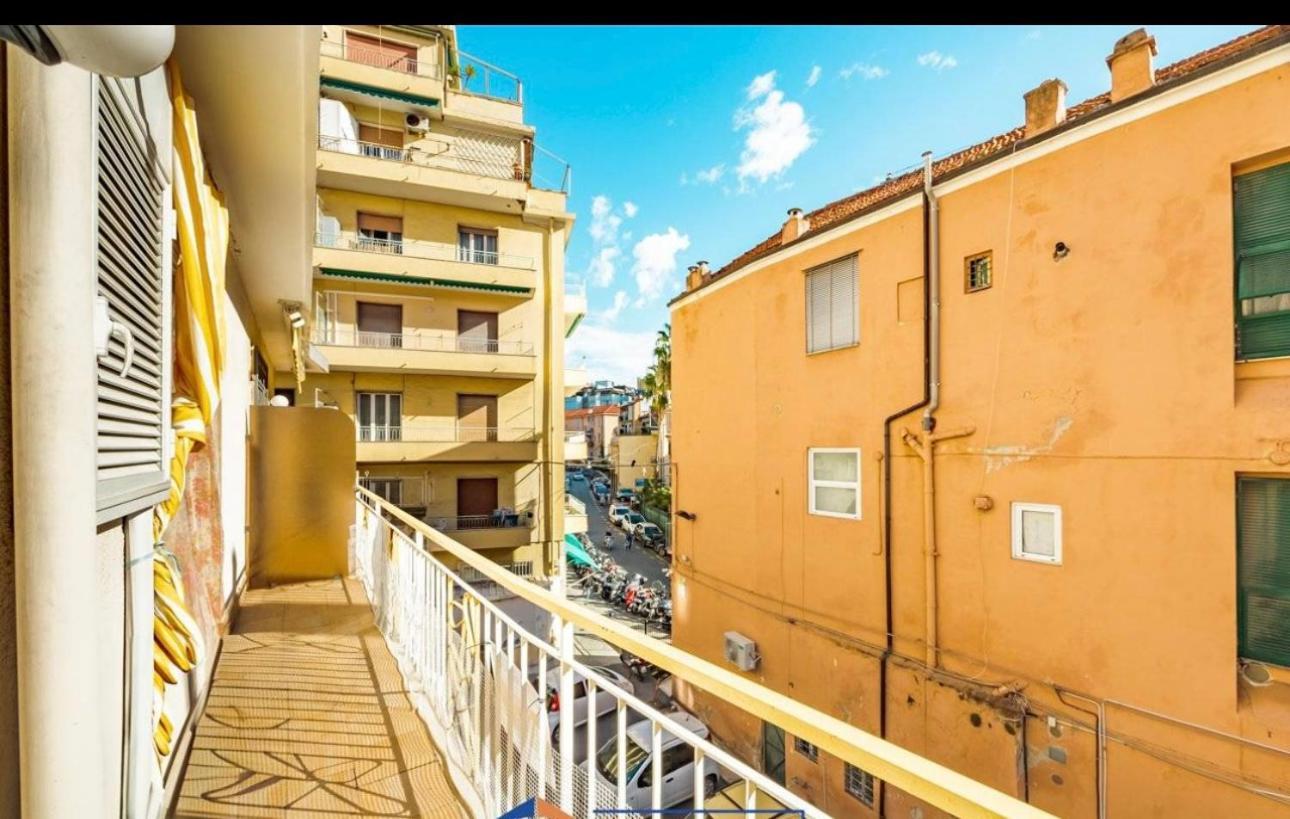 Casa Girasole Sanremo Centro Apartamento Exterior foto